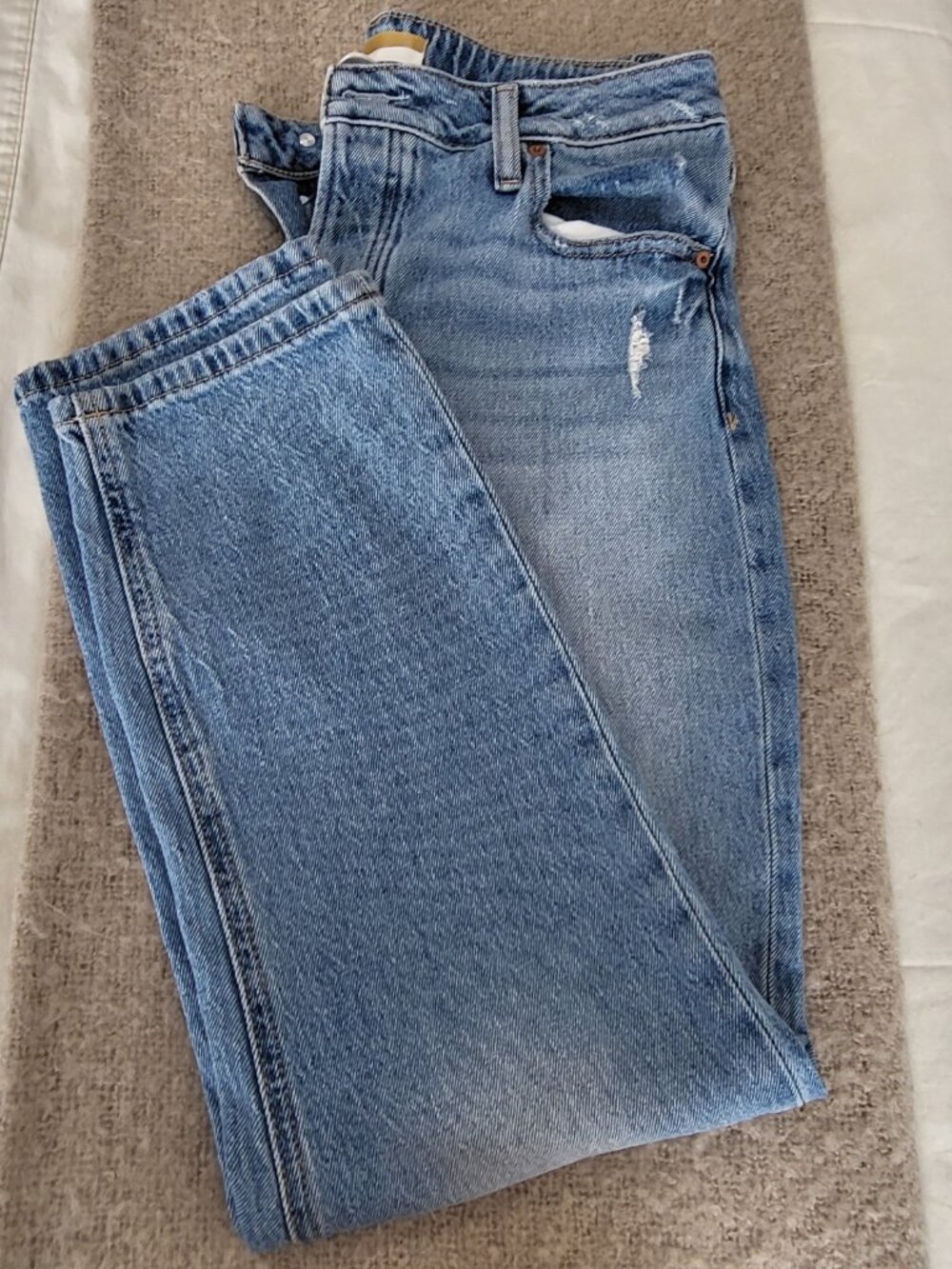 Maurices Goldie Blues High Rise Cheeky Taper Ankle Jeans in a women's size 10 re